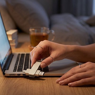 Clé USB 64 Go | Compacte et Rapide - Coin Numérique