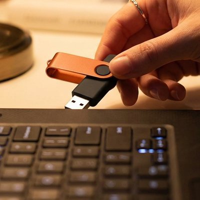 Clé USB 64 Go | Compacte et Rapide - Coin Numérique